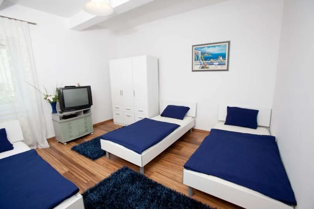 Apartment Zentrum-Prater-Donau Vienna