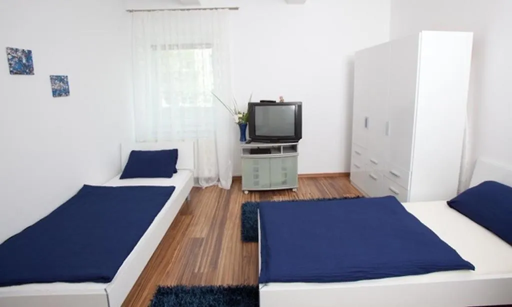 Apartment Zentrum-Prater-Donau Vienna